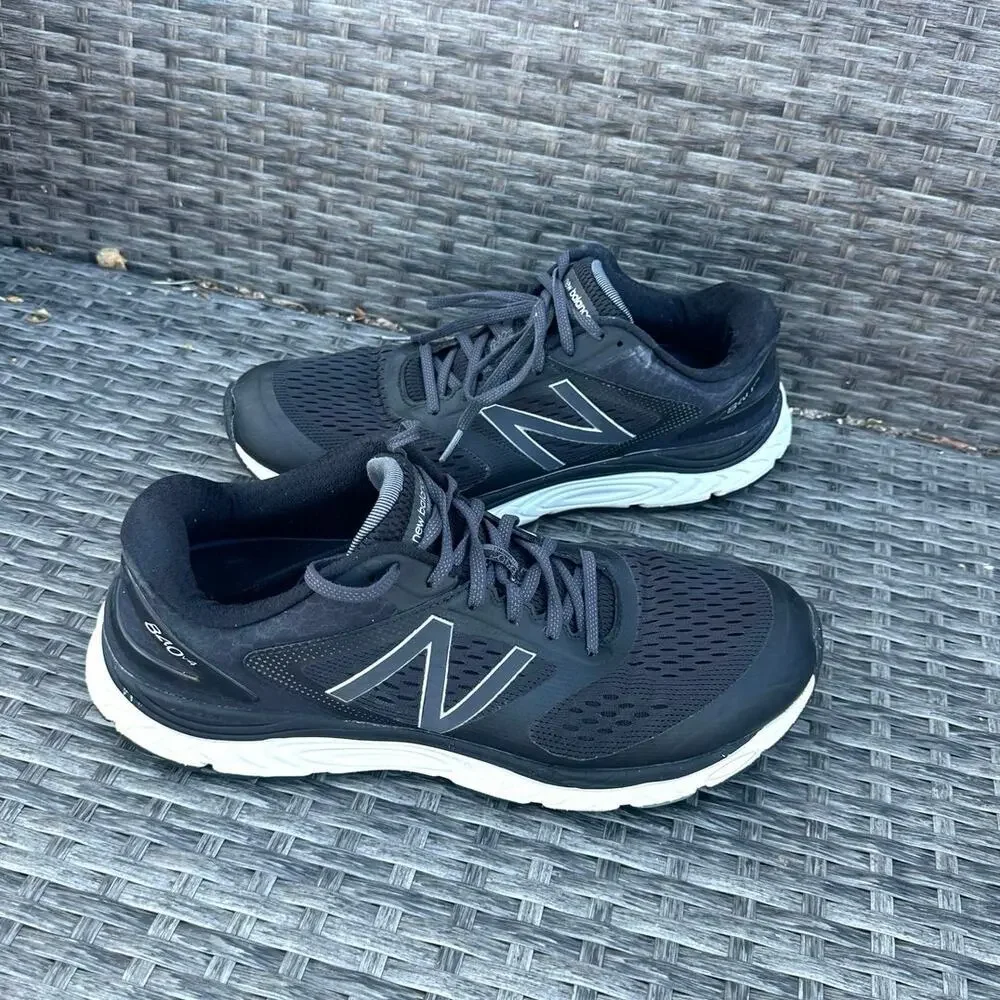 New Balance Men's 840 V4‎ Athletic Running Shoes Size 13 Black Magnet